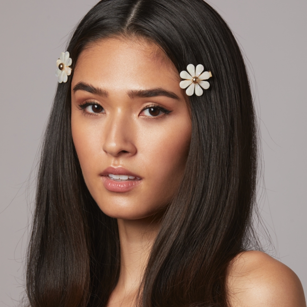 Flower Barrette Set - Picture 2 of 3